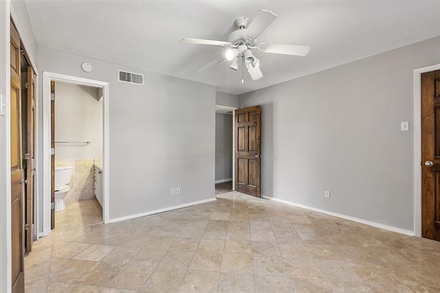 Building Photo - 10109 Regal Park Ln