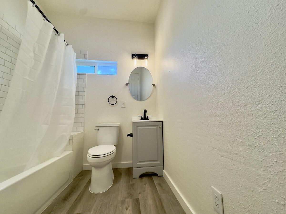 Building Photo - 3641 West St