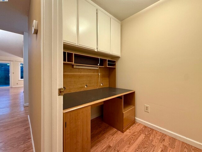 Building Photo - 10191 Yoshino Pl