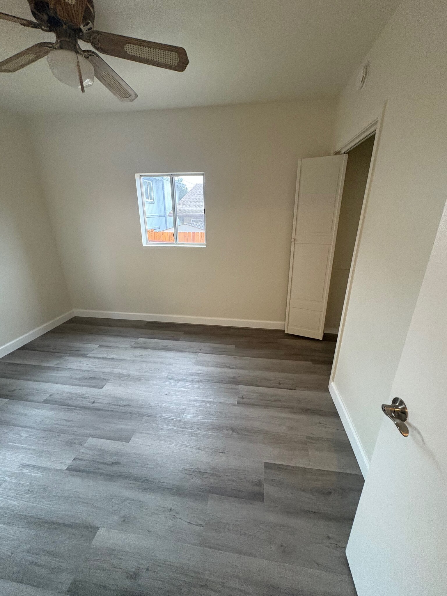 End of the hallway, bedroom #3 on the left - 23162 Smith Rd