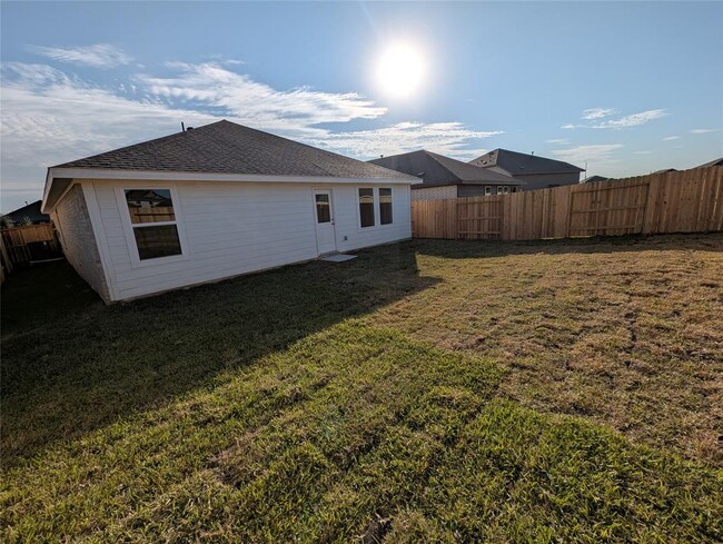 Building Photo - 26622 Pampas Grass Ln