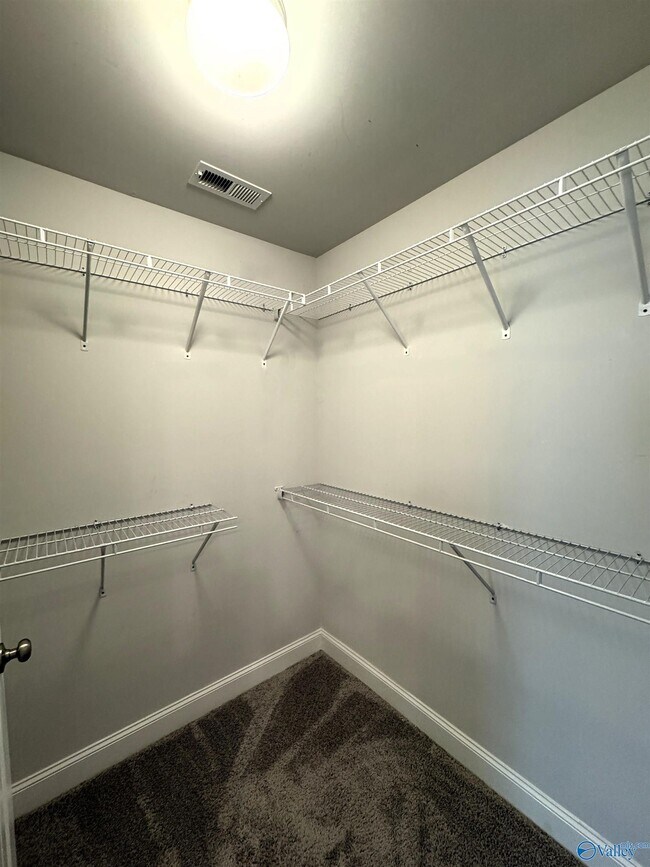 Building Photo - 109 Ardsley Dr