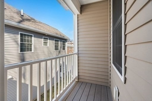 Building Photo - 17 Hamel Way