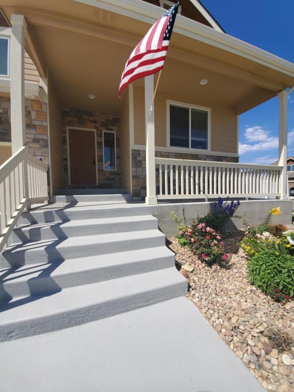 Building Photo - 1040 Mount Oxford Ave