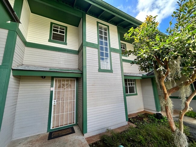 Building Photo - Kuulako - Mililani Mauka 2-BR, 2-BA, 2-Parking