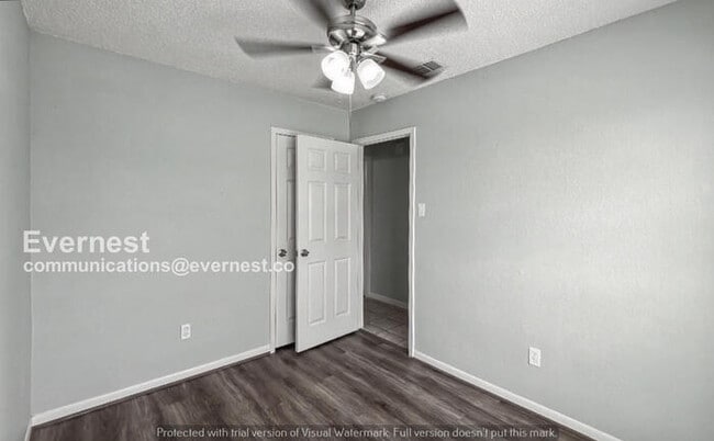 Building Photo - 8515 Lazy Brook Ln