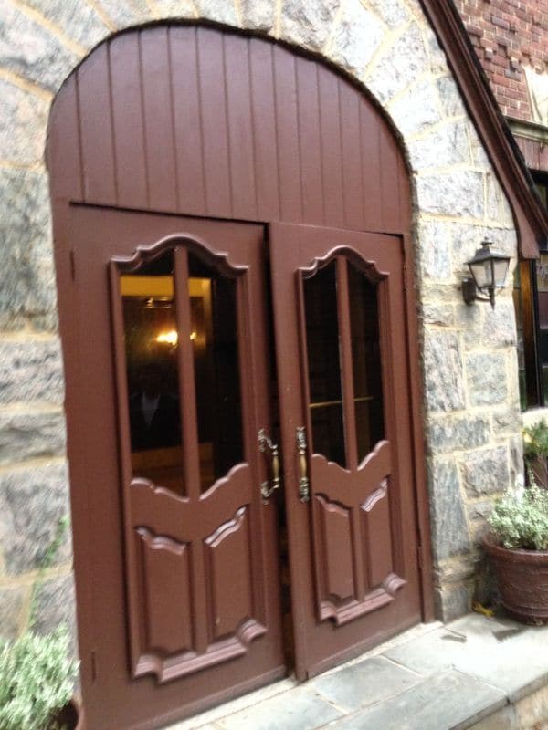 Building Photo - 1 Hillside Ave