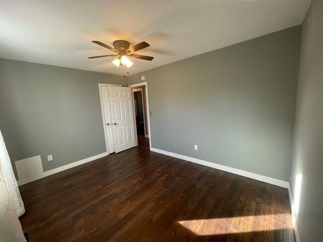 Building Photo - Lovely Single Family Ranch Home in Edgefield