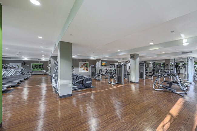 Building Photo - 5350 E Deer Valley Dr