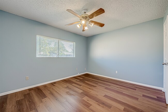 Building Photo - 14018 Blue Falls Dr