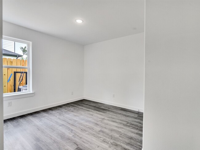 Building Photo - 6742 Madrid St