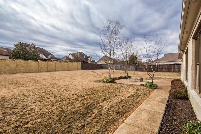Building Photo - 10227 Matwood Oak Dr
