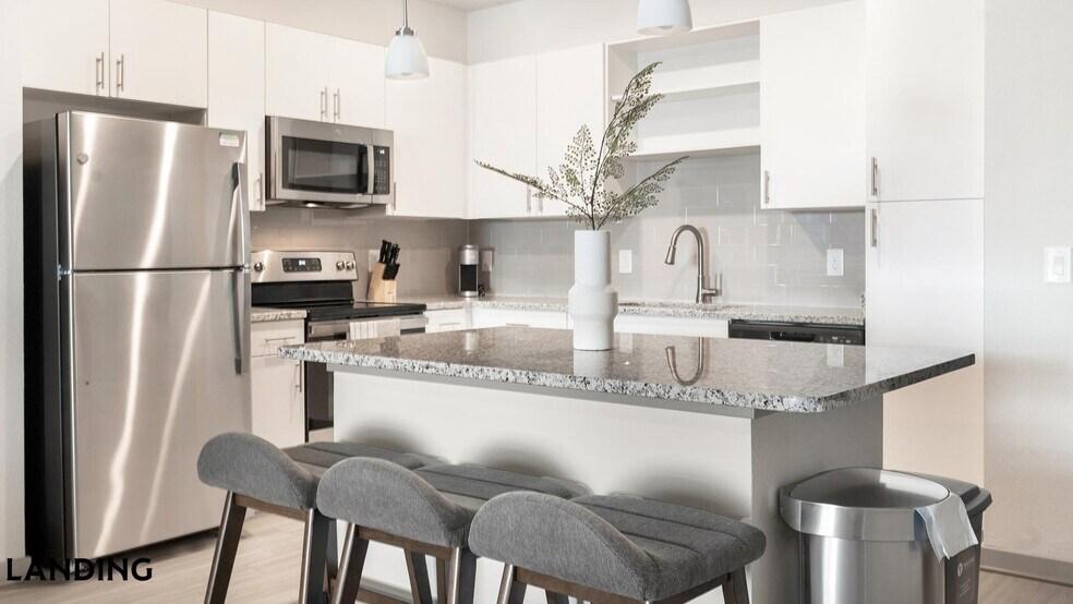 Building Photo - 110 Zora Pl