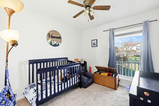 Building Photo - 2863 Silver Spring Dr