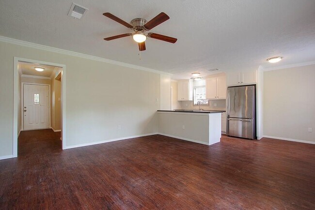 Building Photo - 4205 Ember Ln