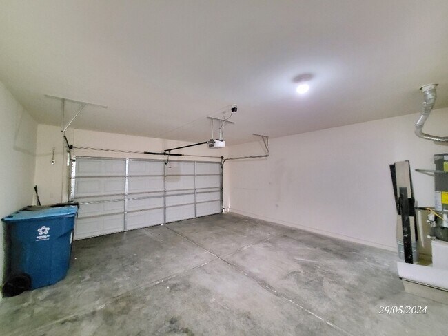 Building Photo - 4095 Sparrow Rock St