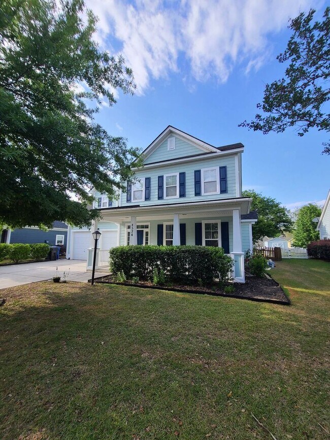 Building Photo - Welcome Home to Comfort and Style in North Charleston, SC!