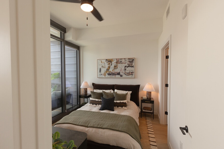 Building Photo - The Mitchell