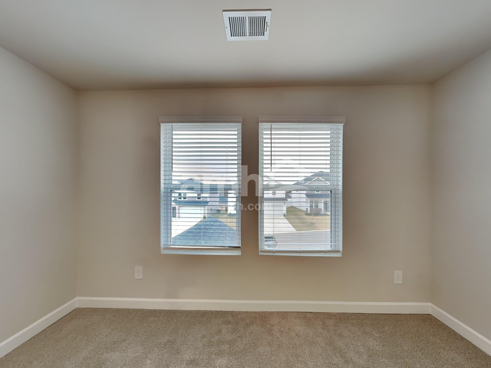 Building Photo - 789 Treeline Rd