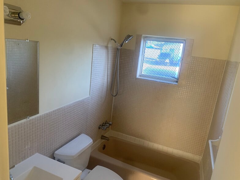 Bathroom - 2721 SW 8th St