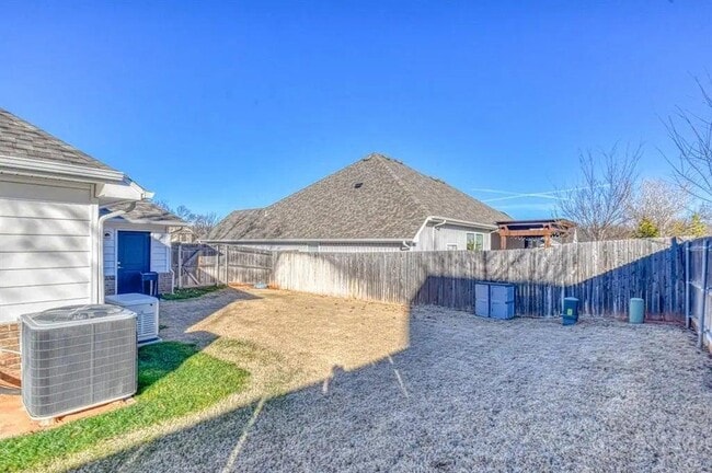 Building Photo - 3313 Quidnet Rd
