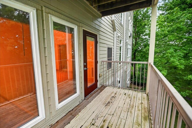 Building Photo - 8206 Starr Grass Dr
