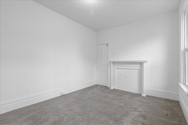 Building Photo - 3900 Howley St