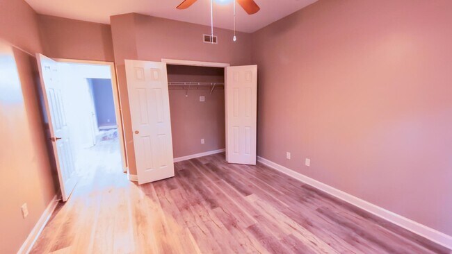Building Photo - 14808 Bergerac Ct
