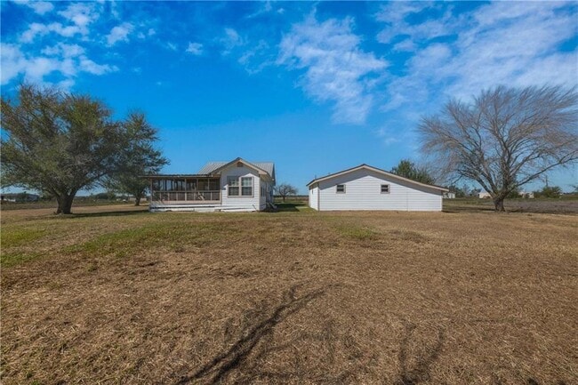 Building Photo - 13817 Abrahamson Ct