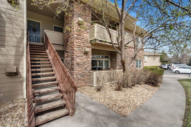 Building Photo - Students Welcome! 3 Bed, 2 Bath Condo in Rockbridge, SE Fort Collins