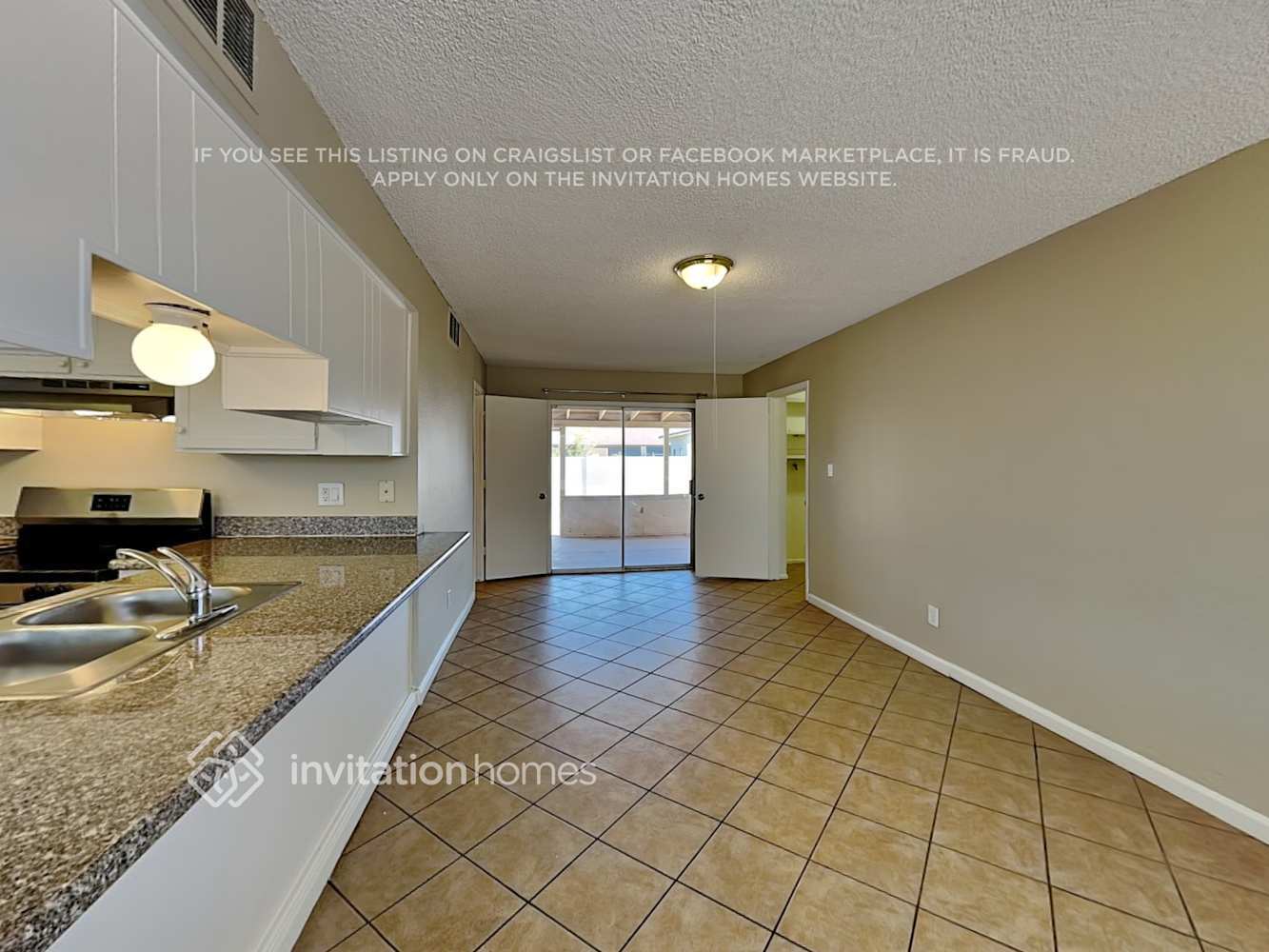 Building Photo - 9018 W Sells Dr