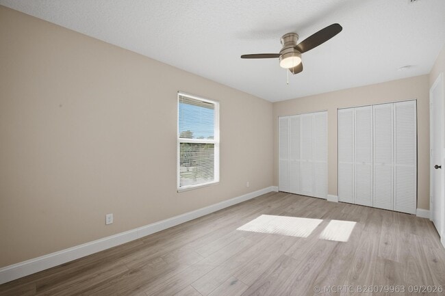 Building Photo - 1031 Goldenrod Rd