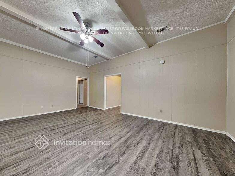 Building Photo - 4613 Bayberry Ln