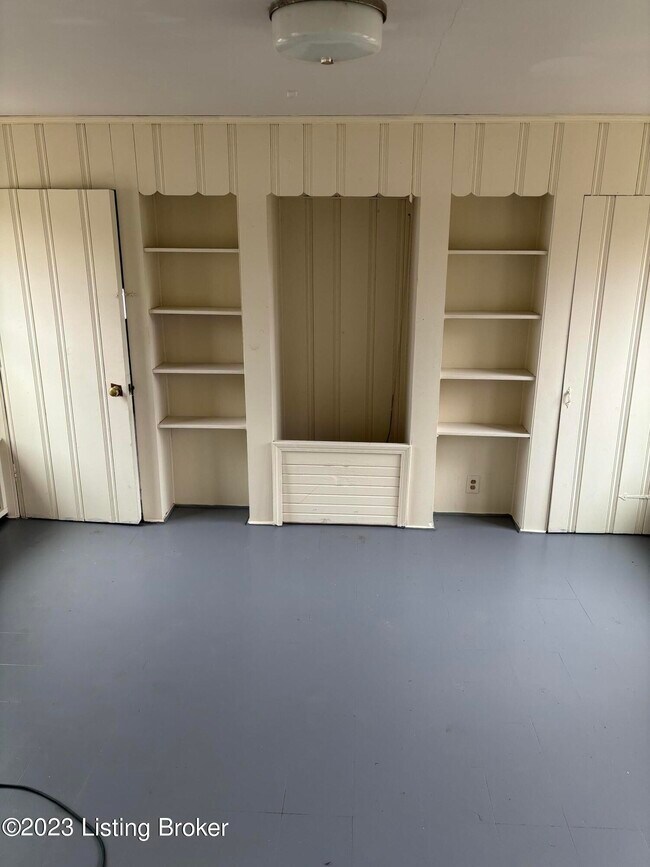 Building Photo - 215 Heady Ave