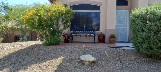 Building Photo - 1 S Golden Sunrise Pl