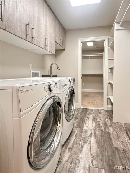 Building Photo - 97 1/2 Sanger Avenue Unit