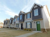 Building Photo - 37 Squire Cir