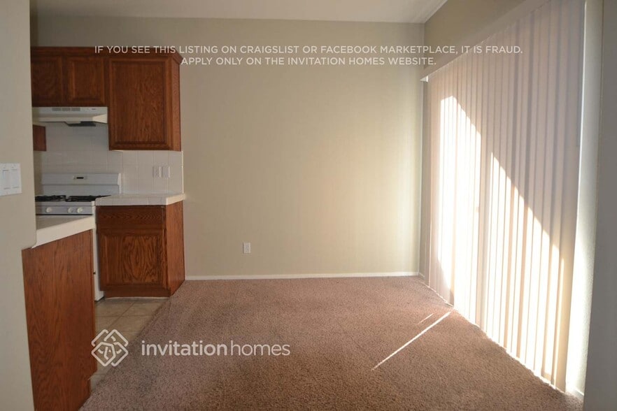 Building Photo - 6181 Arlington Ash St