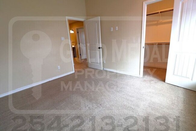 Building Photo - 6009 Cordillera Dr