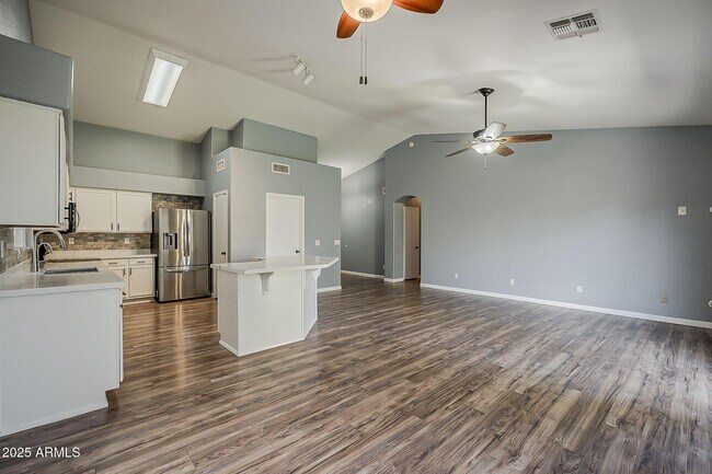 Building Photo - 11344 E Contessa St