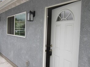 Building Photo - 29318 Dixon St