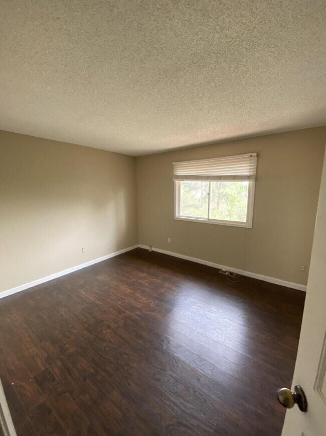 Building Photo - "Spacious 4-Bedroom Haven with 4 Full Baths in Charming Parker, CO - 2,952 Sq. Ft. of Comfort Awa...