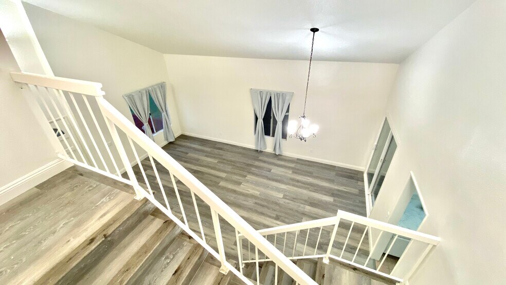 Building Photo - 23169 Golden Eye Ln