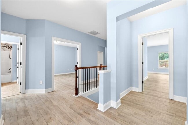 Building Photo - 5430 Breckinridge Ln