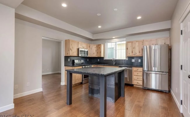 Building Photo - Dog Friendly home in Baxter Meadows