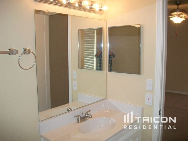 Building Photo - 3316 Forest Creek Dr