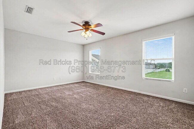 Building Photo - 4613 Tradd Cir