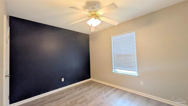 Building Photo - 3212 Cornell Dr