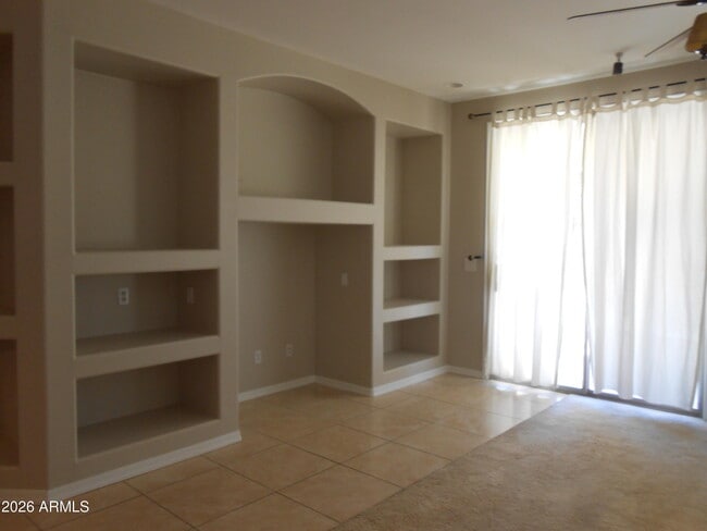 Building Photo - 3077 E Blue Ridge Pl
