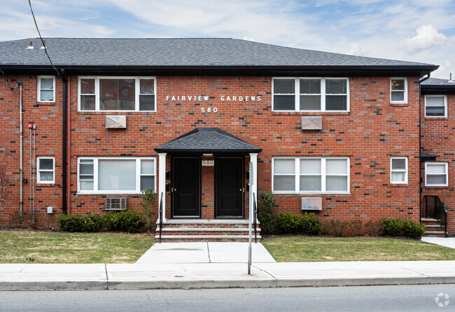 Entrance - Fairview Gardens